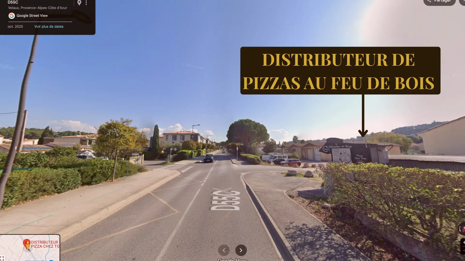 Vue du distributeur de pizzas depuis la route, Avenue Jean Moulin Velaux